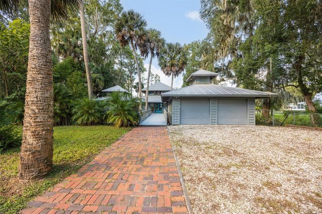 25608 DEVONIA STREET, Melrose, FL 32666