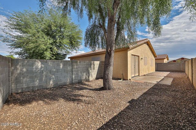 813 E YANEZ Avenue, Buckeye, AZ 85326