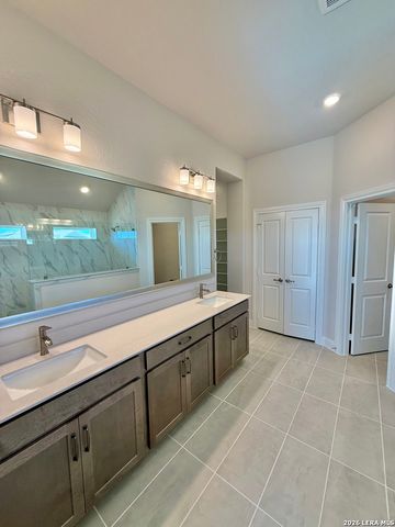 1308 Spotted Jaguar, New Braunfels, TX 78132