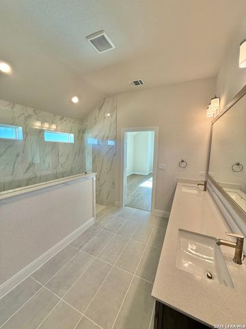 1308 Spotted Jaguar, New Braunfels, TX 78132