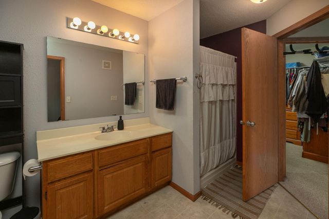 4113 Trumpeter Drive SE, Rochester, MN 55904