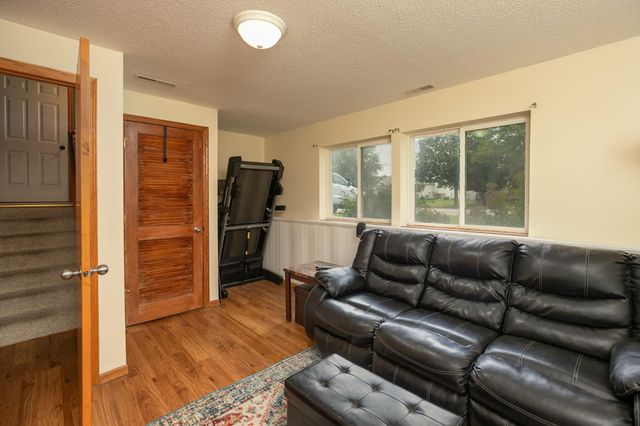 4113 Trumpeter Drive SE, Rochester, MN 55904