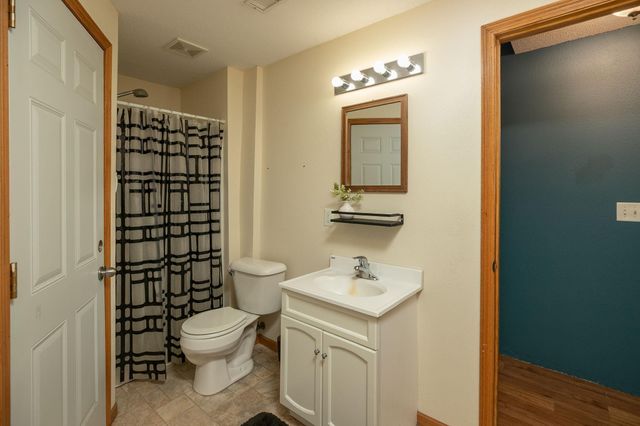 4113 Trumpeter Drive SE, Rochester, MN 55904