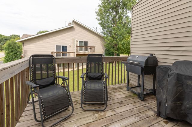 4113 Trumpeter Drive SE, Rochester, MN 55904