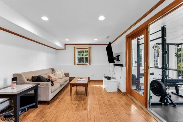 3 Deer Run Cir, Chatham Twp., NJ 07928