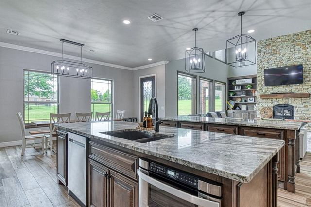 3802 Turtle Creek Circle, Tuttle, OK 73089