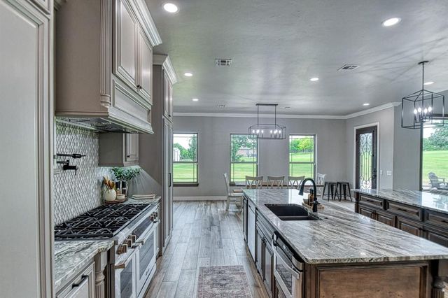 3802 Turtle Creek Circle, Tuttle, OK 73089