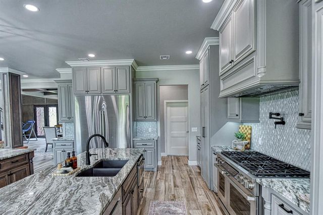 3802 Turtle Creek Circle, Tuttle, OK 73089