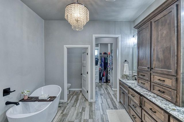 3802 Turtle Creek Circle, Tuttle, OK 73089