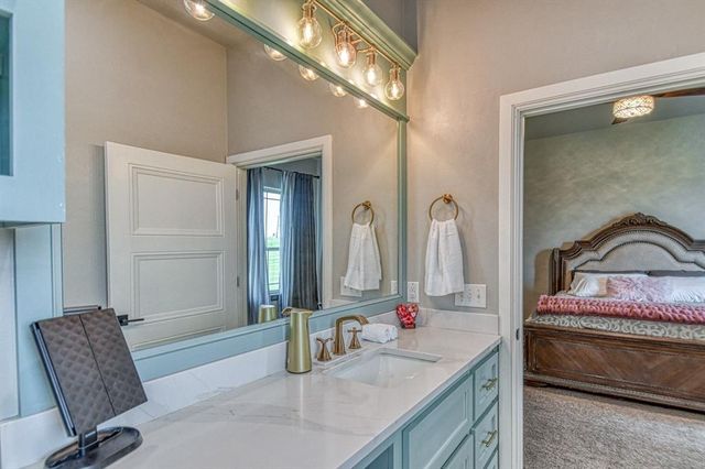 3802 Turtle Creek Circle, Tuttle, OK 73089