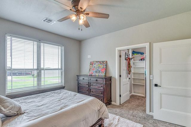 3802 Turtle Creek Circle, Tuttle, OK 73089