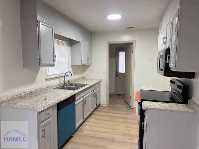 901 Copeland Drive, Hinesville, GA 31313