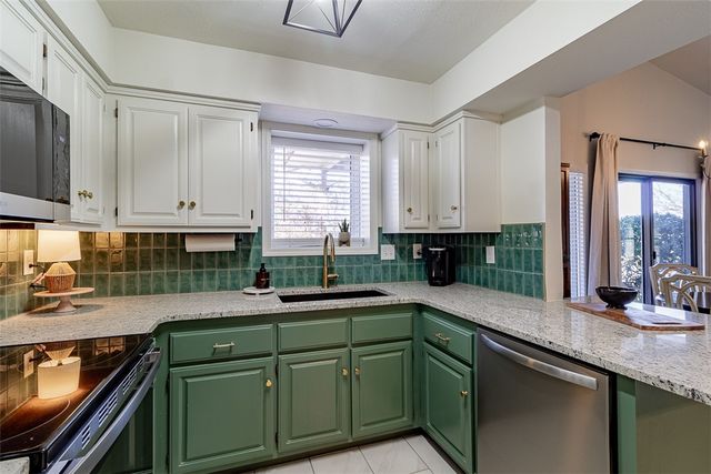 16 Estes Drive, Bella Vista, AR 72715