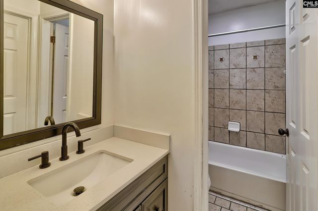 140 Old Pond Lane, Columbia, SC 29212