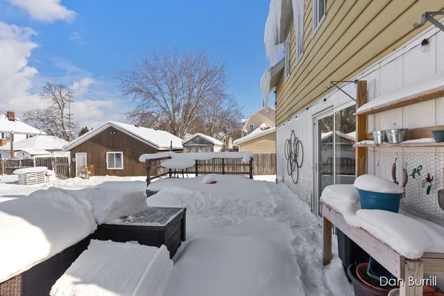 3825 Grand Street, Grandville, MI 49418