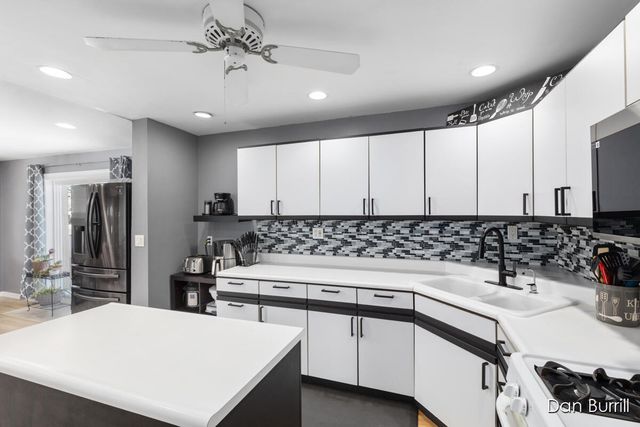 3825 Grand Street, Grandville, MI 49418