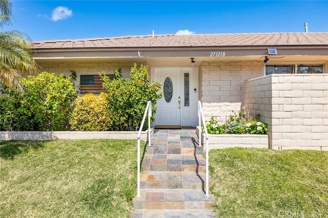 27121 Calle Caballero B, San Juan Capistrano, CA 92675