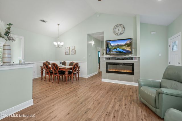 901 8th Street, Waveland, MS 39576