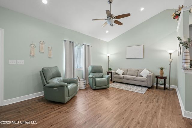 901 8th Street, Waveland, MS 39576