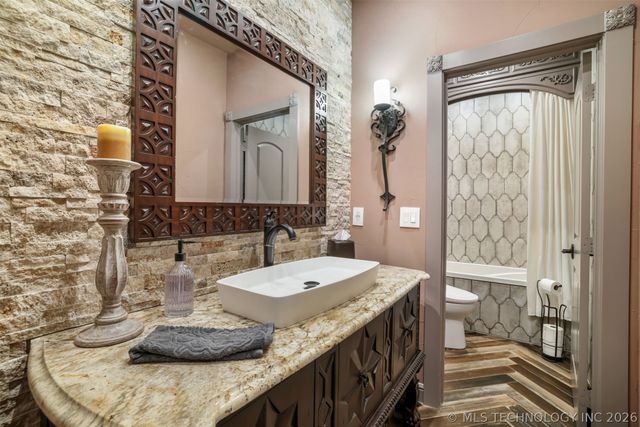 1602 Felice, Durant, OK 74701