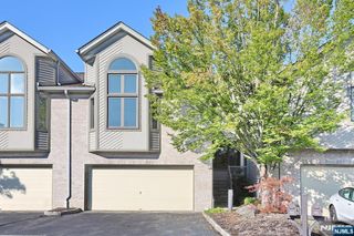 814 Hemlock Court, Norwood, NJ 07648