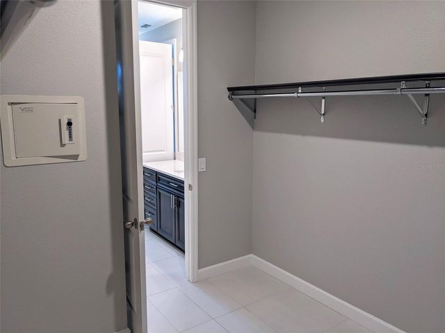 11531 CHARNOCK DRIVE, Windermere, FL 34786