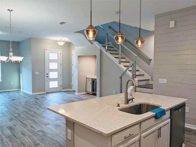 11531 CHARNOCK DRIVE, Windermere, FL 34786