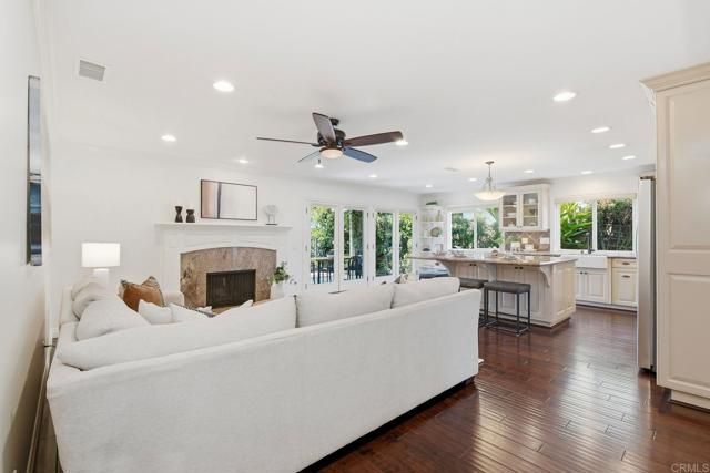 3989 Syme Drive, Carlsbad, CA 92008