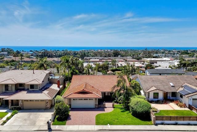 3989 Syme Drive, Carlsbad, CA 92008