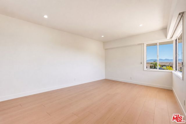 1682 Larco Way, Glendale, CA 91202