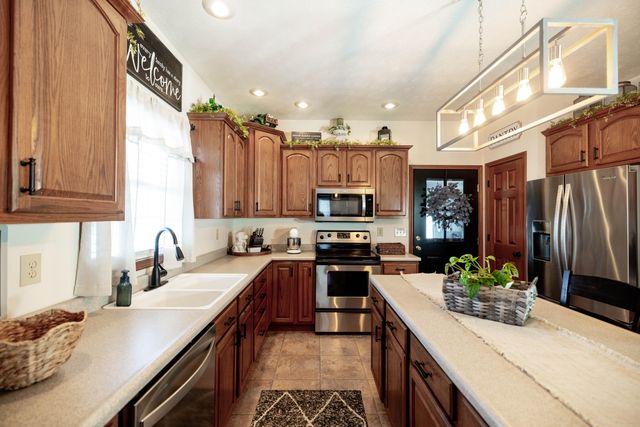 4661 Rosswood Lane 4661 Rosswood Lane, Springfield, OH 45502