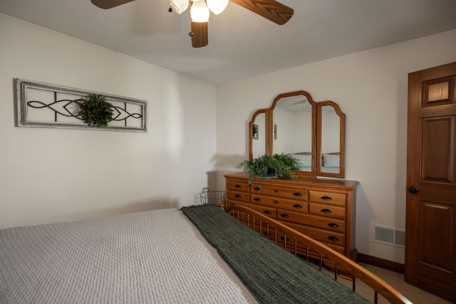 4661 Rosswood Lane 4661 Rosswood Lane, Springfield, OH 45502