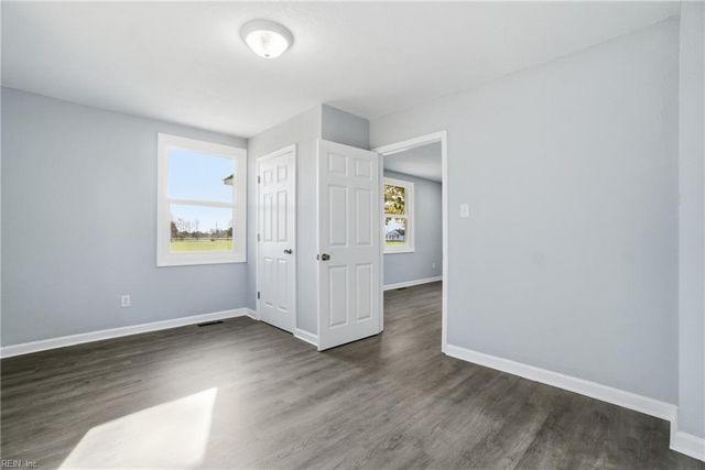 9604 Gates RD, Suffolk, VA 23437