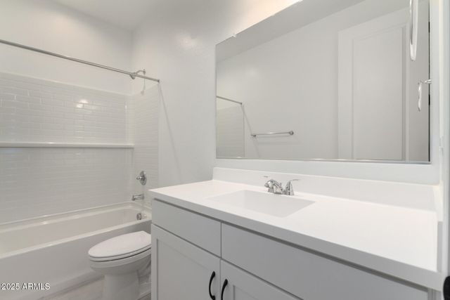 5430 W MANZANITA Drive, Glendale, AZ 85302