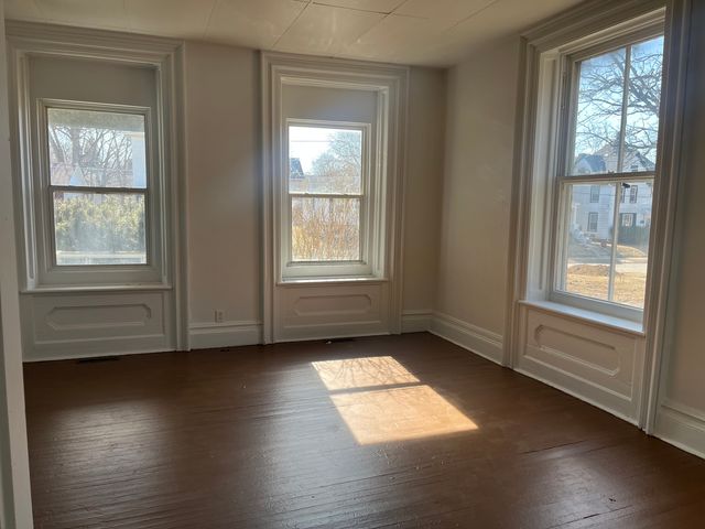 404-406 E Prospect Terrace, Freeport, IL 61032