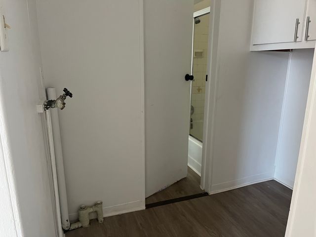 404-406 E Prospect Terrace, Freeport, IL 61032