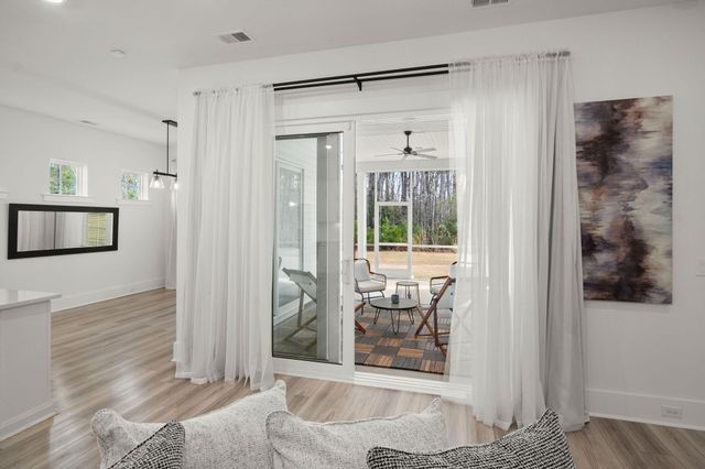 134 Summerwind Drive, Summerville, SC 29486