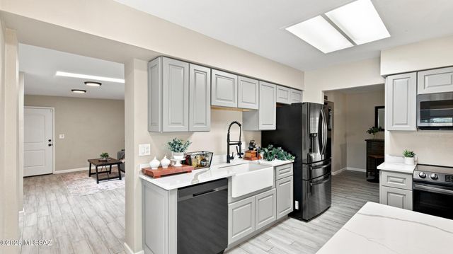 10305 E Camino Tesote, Tucson, AZ 85749