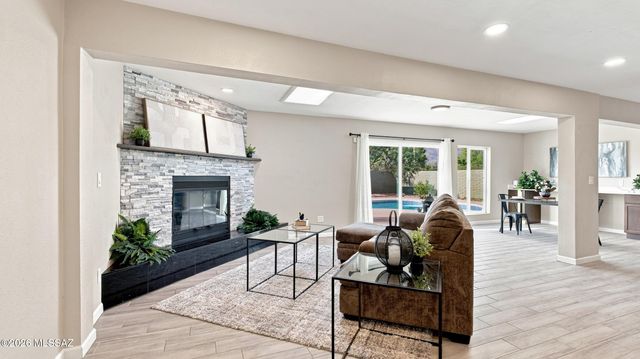 10305 E Camino Tesote, Tucson, AZ 85749