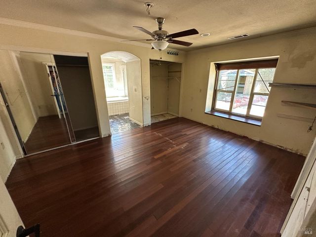 337 Falcon Dr, Vallejo, CA 94589