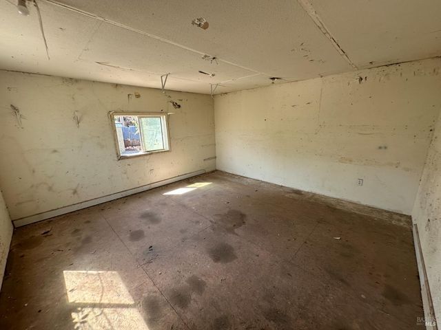 337 Falcon Dr, Vallejo, CA 94589