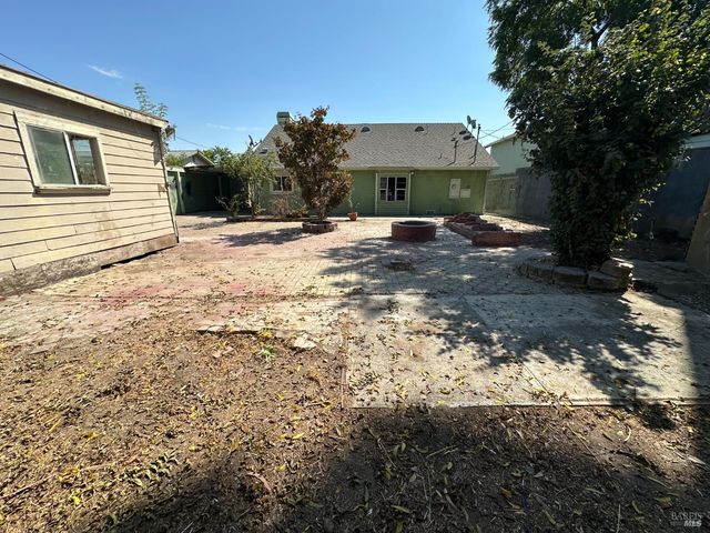 337 Falcon Dr, Vallejo, CA 94589