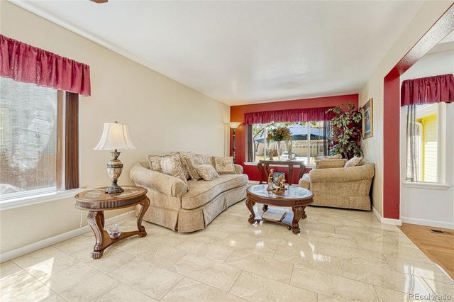4442 Iran Street, Aurora, CO 80249