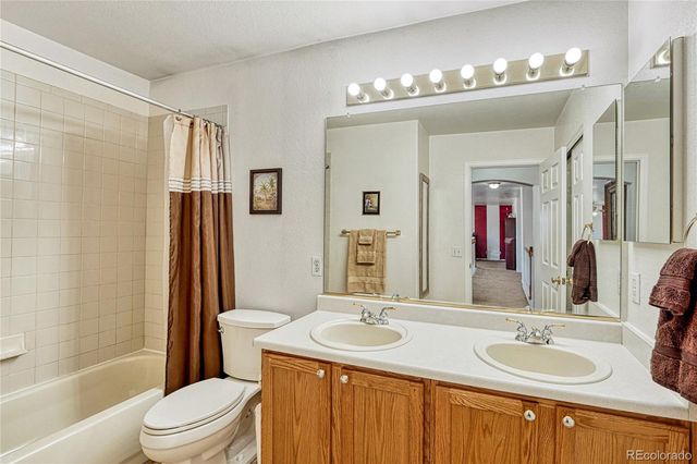 4442 Iran Street, Aurora, CO 80249