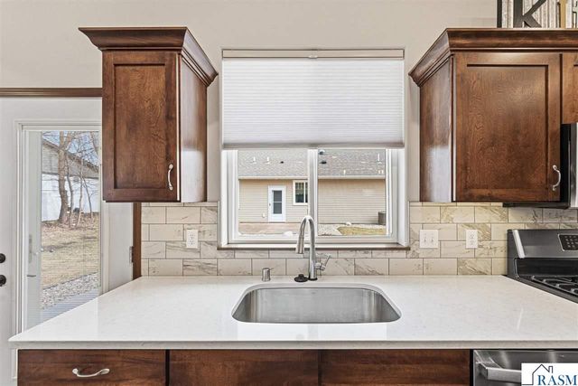 3072 Prairie Rose Drive, Mankato, MN 56001