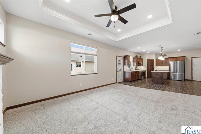 3072 Prairie Rose Drive, Mankato, MN 56001