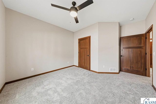 3072 Prairie Rose Drive, Mankato, MN 56001