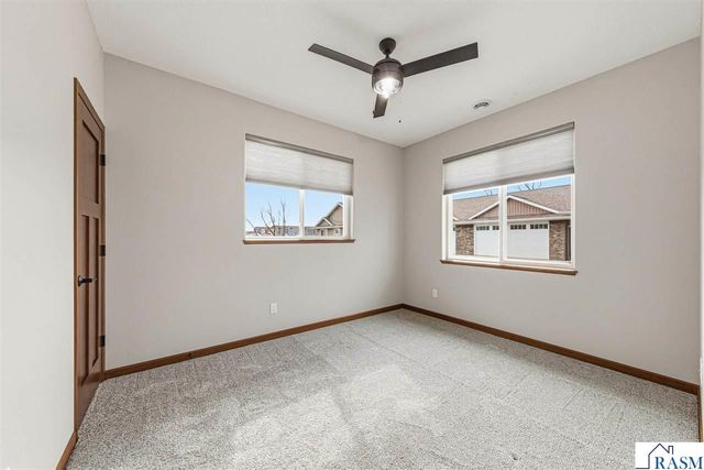 3072 Prairie Rose Drive, Mankato, MN 56001