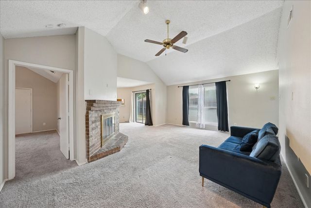 1633 Wheatfield Drive, Mesquite, TX 75149