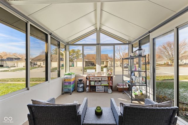 2047 Pelican Drive, Franklin, IN 46131